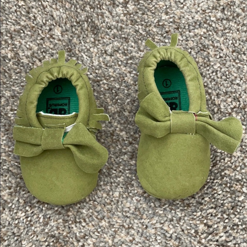 Baby shoes